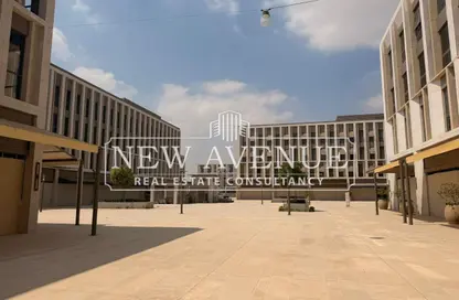 Office Space - Studio for sale in Mivida - 5th Settlement Compounds - The 5th Settlement - New Cairo City - Cairo Office Space - Studio for sale in Mivida - 5th Settlement Compounds - The 5th Settlement - New Cairo City - Cairo