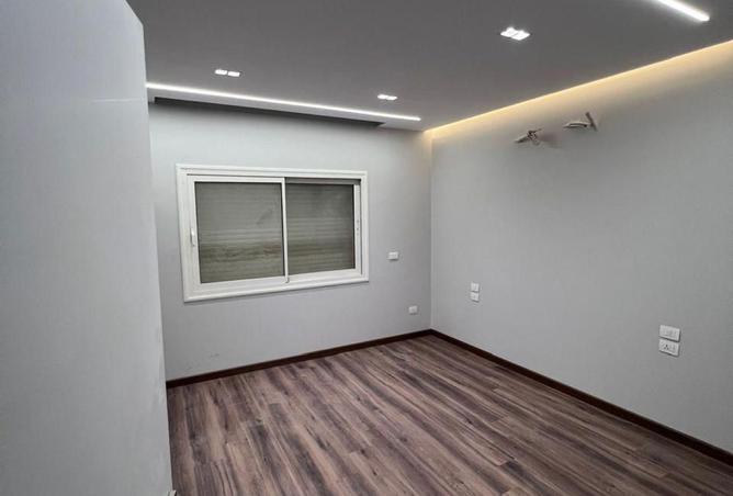 8643098 - صورة العقار 3