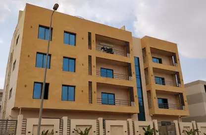 Apartment - 3 Bedrooms - 3 Bathrooms for sale in West Golf - El Katameya Compounds - El Katameya - New Cairo City - Cairo