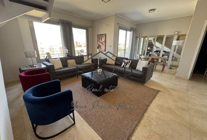 98276000 - Property Image 2