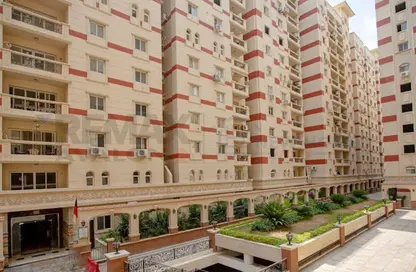 شقة - 3 غرف نوم - 2 حمامات للبيع في سموحة - حي شرق - الاسكندرية