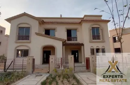 Twin House - 4 Bedrooms - 3 Bathrooms for sale in Madinaty - Cairo