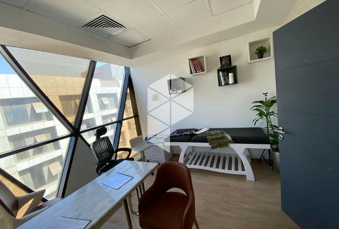 2Ok2D3t56W0 - Property Main Image