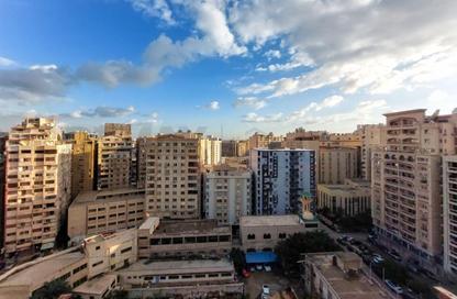 شقة - 3 غرف نوم - 3 حمامات للايجار في سموحة - حي شرق - الاسكندرية