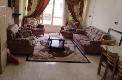 Apartment - 2 Bedrooms - 1 Bathroom for rent in 1st District - Sheikh Zayed City - Giza