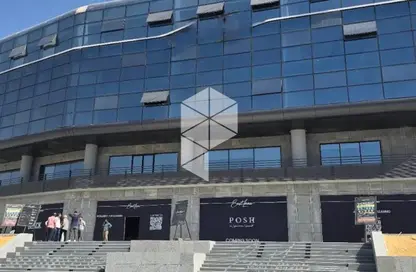 Office Space - 7+ Bedrooms - 2 Bathrooms for rent in Cliff Mall New Cairo - South Teseen St. - The 5th Settlement - New Cairo City - Cairo