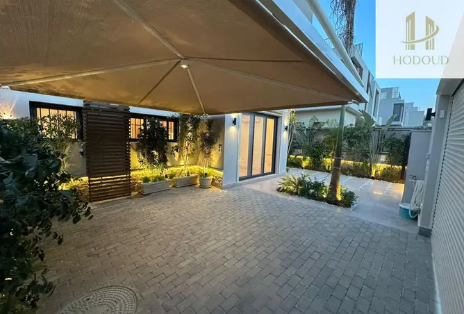 111607178 - Property Image 3