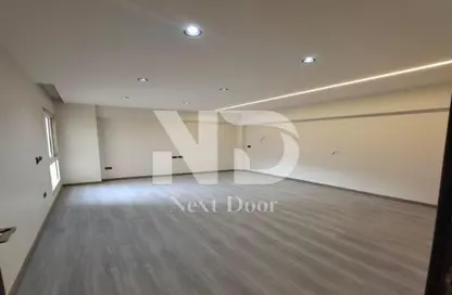 Apartment - 3 Bedrooms - 2 Bathrooms for rent in Mountain View iCity - 5th Settlement Compounds - The 5th Settlement - New Cairo City - Cairo