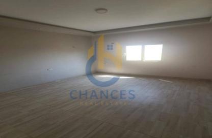 سطح - 3 غرف نوم - 2 حمامات للبيع في عمارات النرجس - النرجس - مدينة القاهرة الجديدة - القاهرة
