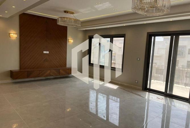 66423498 - Property Image 3