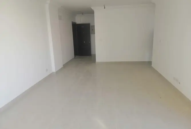 101766843 - Property Image 2