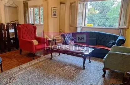 شقة - 3 غرف نوم - 2 حمامات للبيع في الزمالك - القاهرة