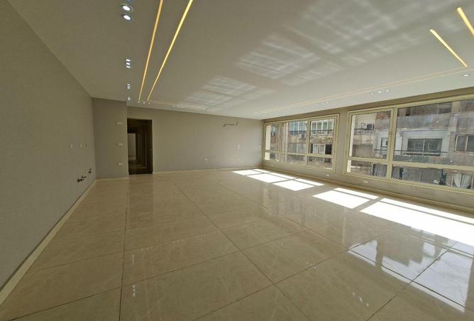 55005727 - Property Image 3