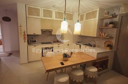 Chalet - 3 Bedrooms - 3 Bathrooms for sale in Fouka Bay - Ras Al Hekma - North Coast