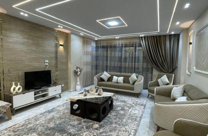 شقة - 3 غرف نوم - 2 حمامات للبيع في استوريا بارك - حدائق اكتوبر - مدينة 6 أكتوبر - الجيزة شقة - 3 غرف نوم - 2 حمامات للبيع في استوريا بارك - حدائق اكتوبر - مدينة 6 أكتوبر - الجيزة