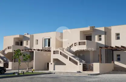 منزل مزدوج - 4 غرف نوم - 4 حمامات للبيع في بيت البحر - سيدي حنيش - الساحل الشمالي