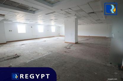 Office Space - Studio - 7 Bathrooms for rent in Al Nasr St. - El Laselky - New Maadi - Hay El Maadi - Cairo