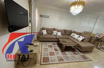 Apartment - 3 Bedrooms - 1 Bathroom for rent in Aal Othman St. - 10th District - Nasr City - Cairo