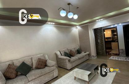 Apartment - 2 Bedrooms - 1 Bathroom for rent in El Rehab Extension - Al Rehab - New Cairo City - Cairo