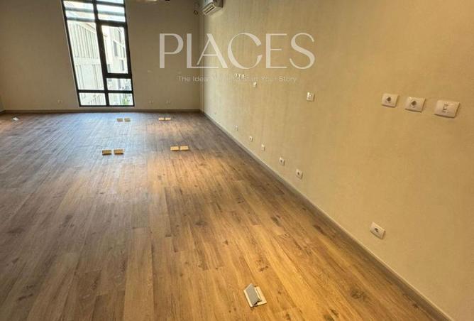 55004033 - Property Image 2