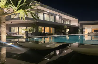 Villa - 4 Bedrooms - 5 Bathrooms for sale in Swan Lake West - 6 October Compounds - 6 October City - Giza