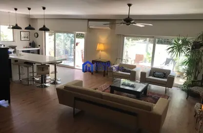 شقة - 4 غرف نوم - 3 حمامات للايجار في ميدان فكتوريا - دجلة - حي المعادي - القاهرة