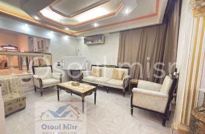 شقة - 3 غرف نوم - 3 حمامات للبيع في شارع أحمد عرابي - المهندسين - الجيزة