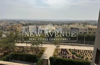 Apartment - 3 Bedrooms - 4 Bathrooms for sale in New Giza - Cairo Alexandria Desert Road - 6 October City - Giza