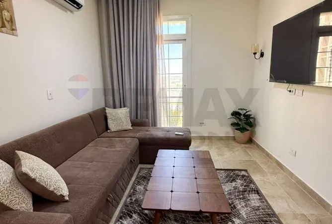 121657010 - Property Image 2