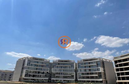 Apartment - 3 Bedrooms - 3 Bathrooms for sale in lakefront - Hadayek October - 6 October City - Giza
