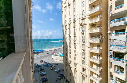 شقة - 3 غرف نوم - 2 حمامات للبيع في طريق الجيش - المندرة - حي ثان المنتزة - الاسكندرية