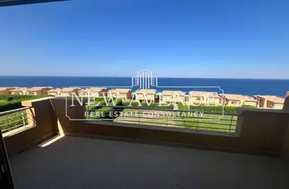 منزل مزدوج - 4 غرف نوم - 2 حمامات للبيع في تلال السخنة - العين السخنة - السويس