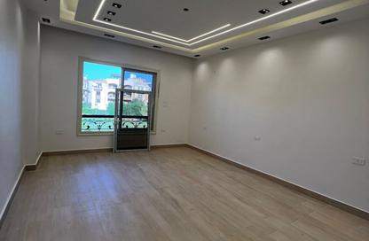 Apartment - 3 - 3 for sale in Al Khamayel city - Sheikh Zayed Compounds - Sheikh Zayed City - Giza