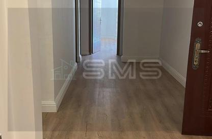Apartment - 3 Bedrooms - 2 Bathrooms for rent in Doctor Yassin Abdel Ghaffar St. - Area C - Ganoob El Acadimia - New Cairo City - Cairo