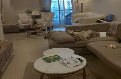 شقة - 3 غرف نوم - 2 حمامات للبيع في حدائق المهندسين - الحي الرابع - الشيخ زايد - الجيزة