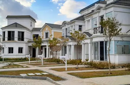 Villa - 3 Bedrooms - 3 Bathrooms for sale in Mountain View iCity - 5th Settlement Compounds - The 5th Settlement - New Cairo City - Cairo