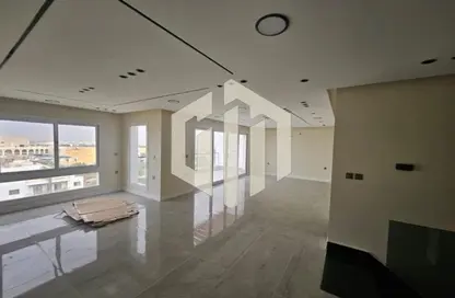 Duplex - 3 Bedrooms - 3 Bathrooms for rent in Hyde Park Central - The 6th Settlement - New Cairo City - Cairo