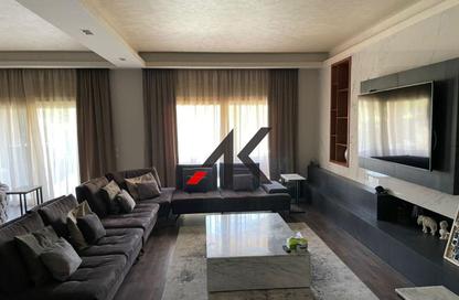 منزل مزدوج - 3 - 4 للبيع في رويال ميدوز - كمبوندات الشيخ زايد - الشيخ زايد - الجيزة منزل مزدوج - 3 - 4 للبيع في رويال ميدوز - كمبوندات الشيخ زايد - الشيخ زايد - الجيزة