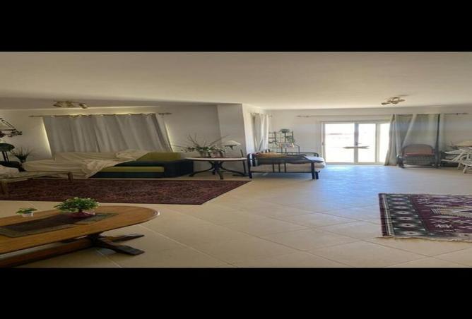 8542225 - Property Image 2