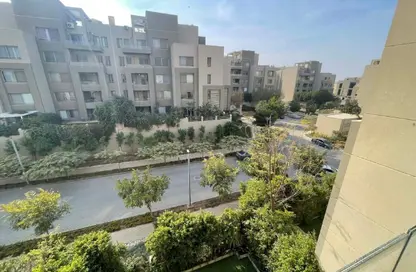 Apartment - 2 Bedrooms - 2 Bathrooms for rent in Palm Hills Village Gate - South Investors Area - New Cairo City - Cairo