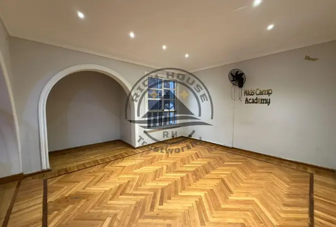 111622750 - Property Image 3