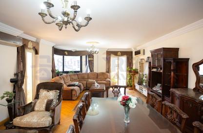 Apartment - 3 Bedrooms - 3 Bathrooms for sale in Laurent - Hay Sharq - Alexandria