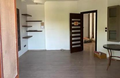 Duplex - 5 Bedrooms - 3 Bathrooms for rent in Al Gezira St. - South Investors Area - New Cairo City - Cairo