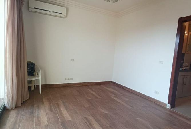 104878163 - Property Image 3
