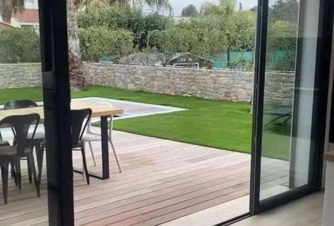 2OqwSL55Uzw - Property Main Image