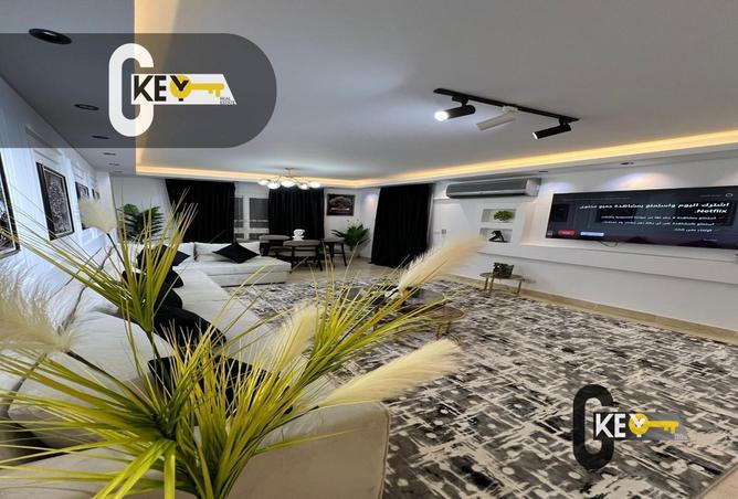 8577951 - Property Image 2