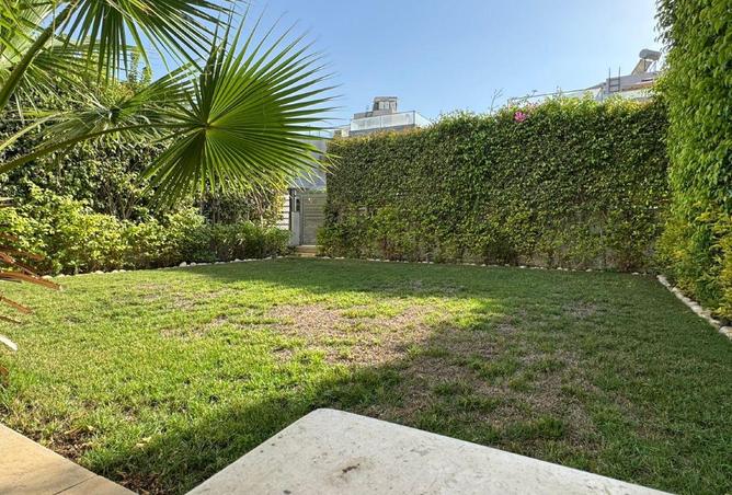 8700872 - Property Image 2