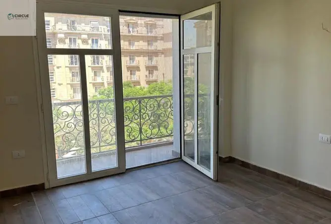 112427467 - Property Image 3