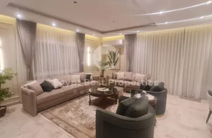 تاون هاوس - 5 غرف نوم - 5 حمامات للايجار في مول هايد بارك بيزنس - شارع التسعين الجنوبي - التجمع الخامس - مدينة القاهرة الجديدة - القاهرة