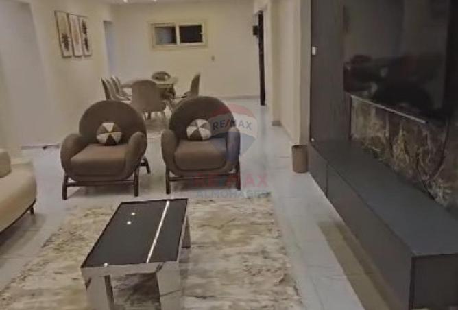 8629418 - Property Image 2